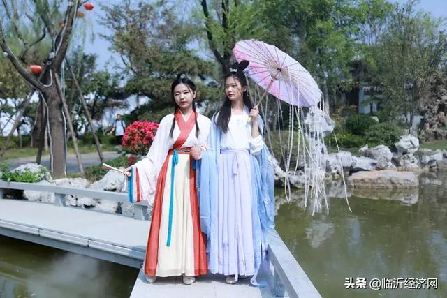 龙园第二届汉服文化节开幕，汉服小姐姐齐聚龙园欢度国庆