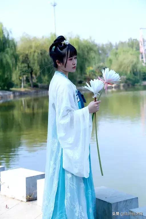 龙园第二届汉服文化节开幕，汉服小姐姐齐聚龙园欢度国庆