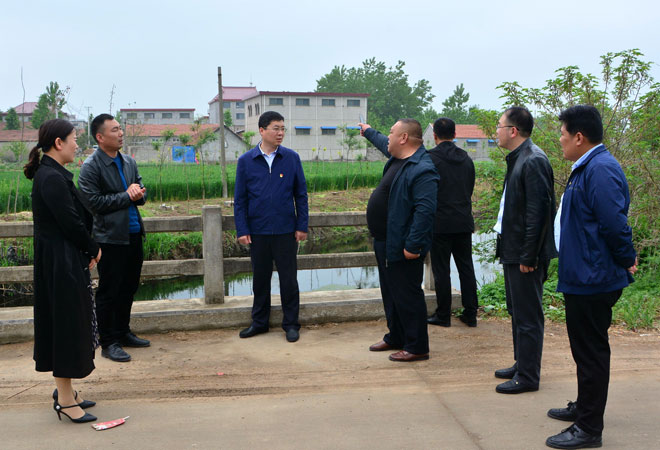B90_2562_爱奇艺.jpg