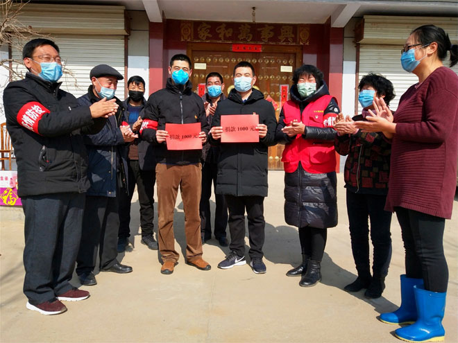 合影留念.jpg