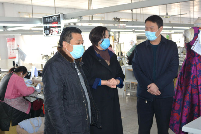 B90_1313_爱奇艺.jpg