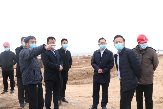 梅占洋视察南蔺变电站-015.jpg