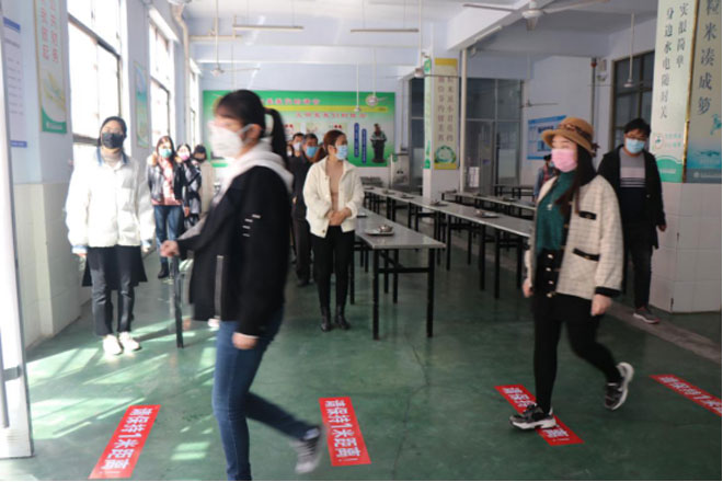 临沂汪沟小学：疫情防控刻不容缓--入校演练筑牢防线869.jpg