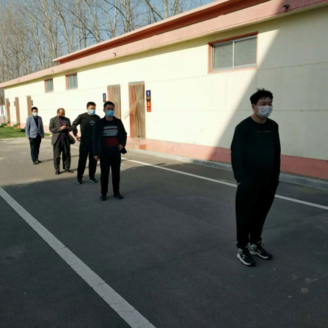 临沂汤庄实验学校开展疫情防控演练1143.jpg
