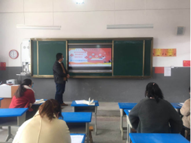 0408临沂韩家沟小学食堂从业人员岗前培训及食品安全培训会(1)31.jpg