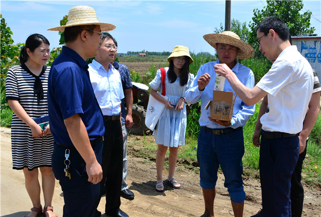 B90_5491_爱奇艺.jpg