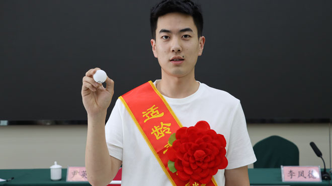 沂南南村社区：六名青年每人免费分到了一套楼房
